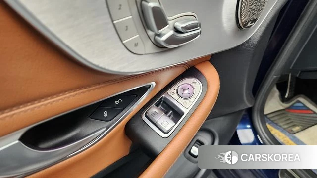 Mercedes-Benz C-Class W205 id 4390184 из Кореи 26