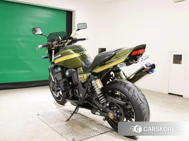 Kawasaki ZRX 1200 id 3950302 из Японии 26