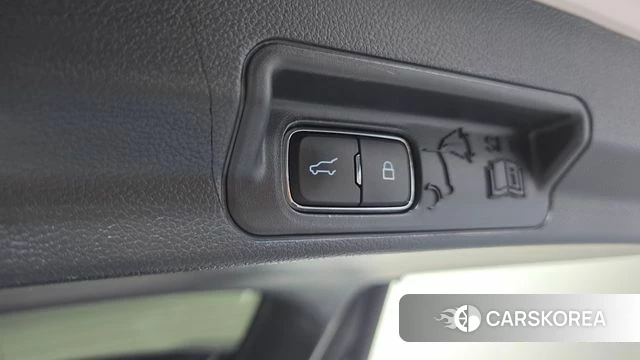 Ford Explorer 6th Generation id 4344582 из Кореи 26