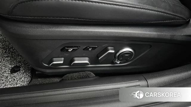 Hyundai Grandeur (GN7) id 4408742 из Кореи 26