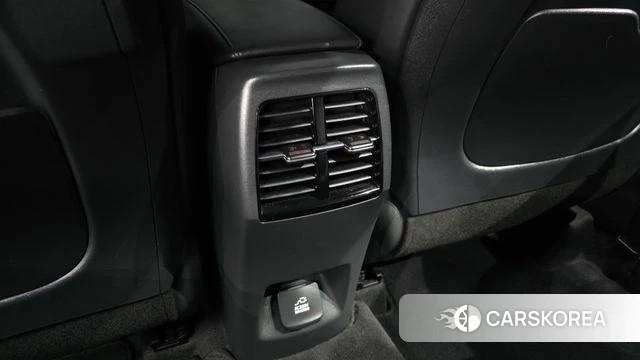 Kia Di Ol Nu Niro id 4904744 из Кореи 26
