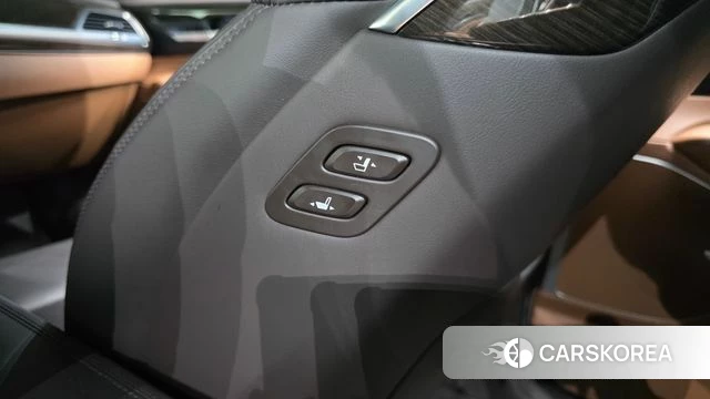 Genesis G90 id 4344999 из Кореи 26