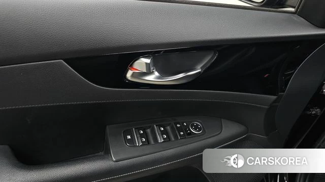 Kia The New K3 2nd generation id 4409920 из Кореи 26