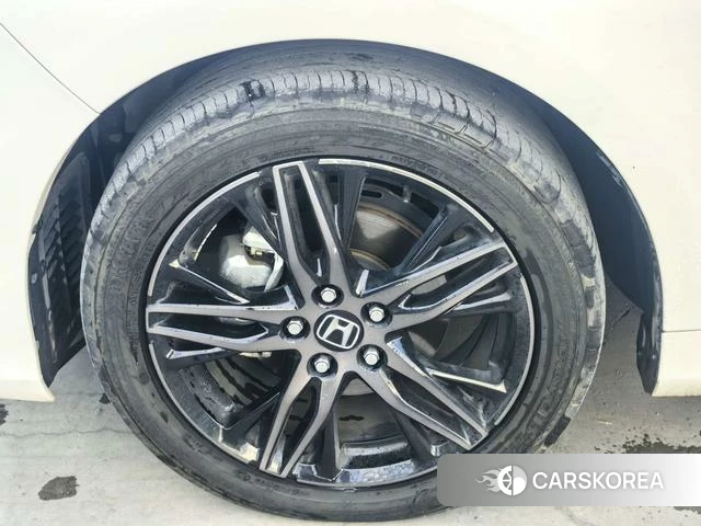 Honda Odyssey id 4263514 из Китая 26