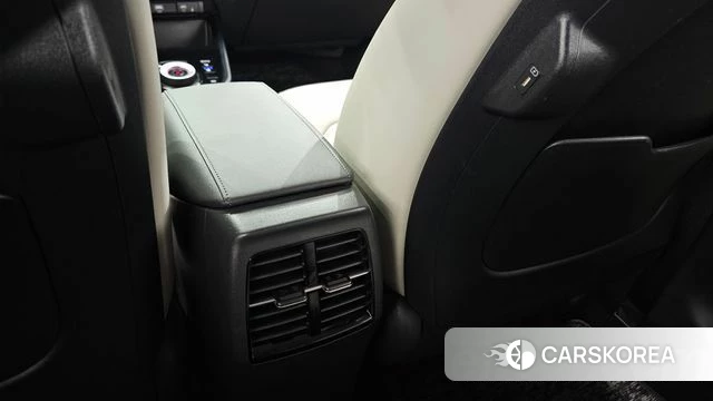 Kia Di Ol Nu Niro id 4695851 из Кореи 26