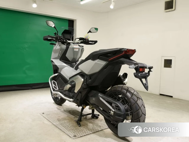 Honda X-ADV 750 id 3950108 из Японии 26