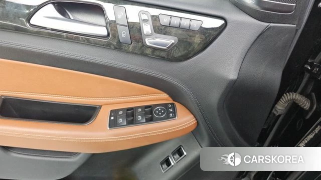 Mercedes-Benz GLS - Class X166 id 4233007 из Кореи 26