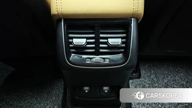 Kia K7 Premier Hybrid id 4284509 из Кореи 26