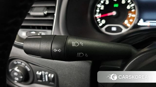 Jeep Renegade id 4650058 из Кореи 26