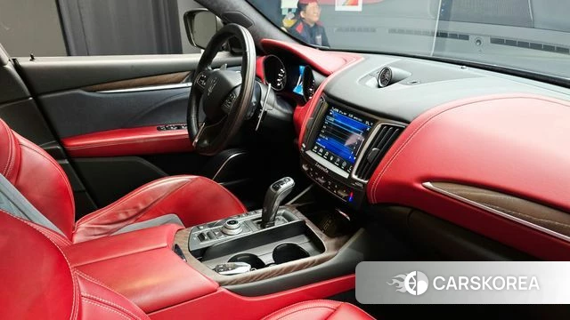Maserati Levante id 4446053 из Кореи 26