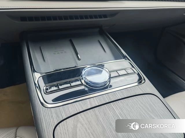 Geely Galaxy Galaxy Sparkle 8 PHEV id 4198871 из Китая 26