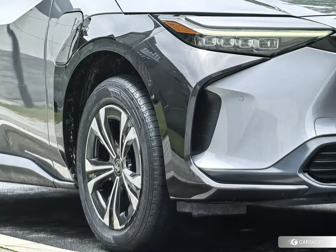 Toyota bZ4X id 4599732 из Китая 26