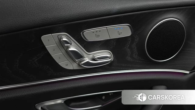 Mercedes-Benz E-Class W213 id 4541728 из Кореи 26