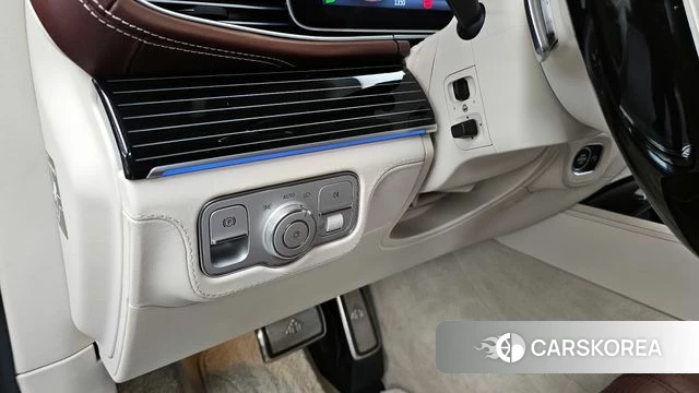 Mercedes-Benz GLS - Class X167 id 4387998 из Кореи 26
