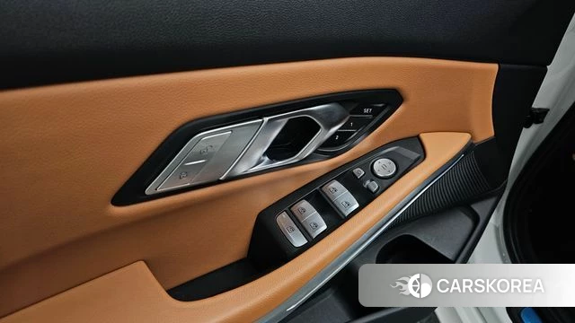 BMW 3 Series (G20) id 4687610 из Кореи 27