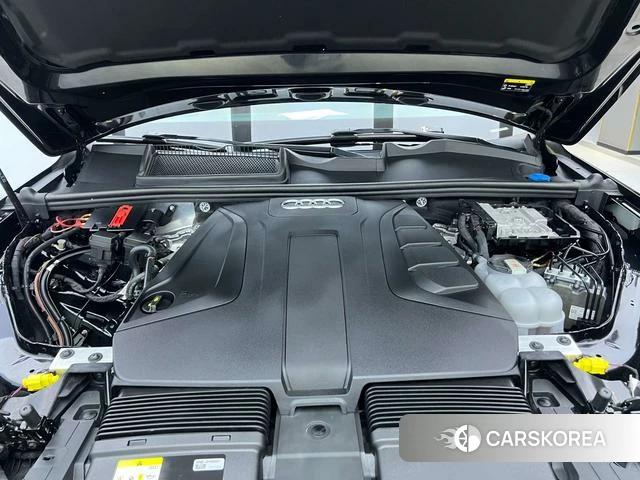 Audi Q7 id 4367441 из Китая 27
