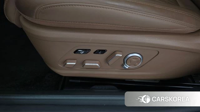 Hyundai Grandeur (GN7) id 4516516 из Кореи 27