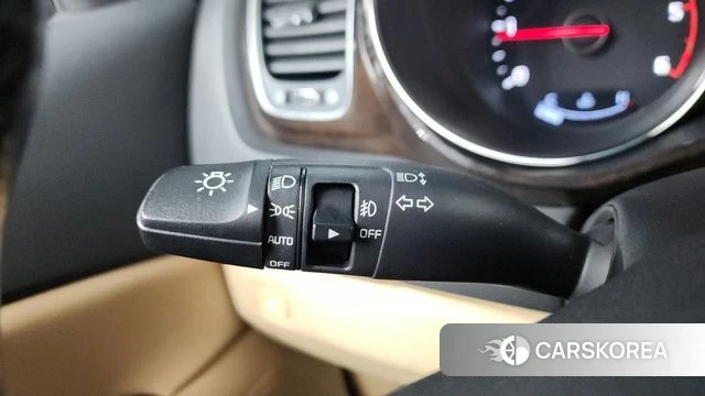 Kia The New Carnival id 4197201 из Кореи 27