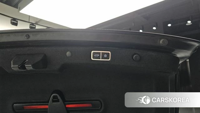Hyundai Grandeur (GN7) id 4893312 из Кореи 27