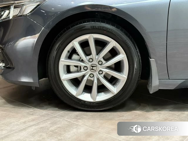 Honda Accord id 4353447 из Китая 27