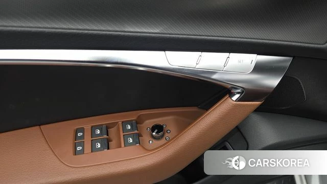 Audi A6 (C8) id 4388356 из Кореи 27