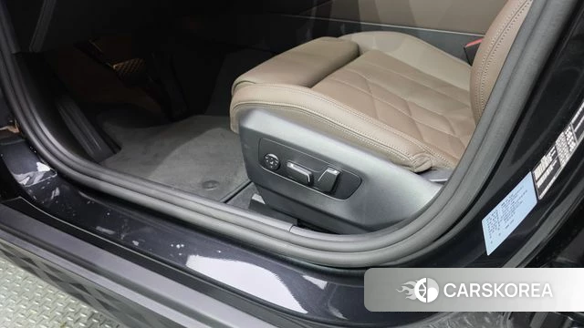 BMW 5 Series (G60) id 4640065 из Кореи 27