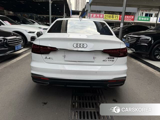 Audi A4L id 4235003 из Китая 27
