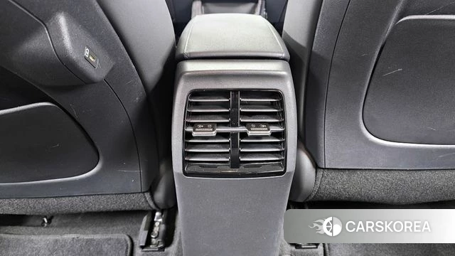 Kia Di Ol Nu Niro id 4222946 из Кореи 27