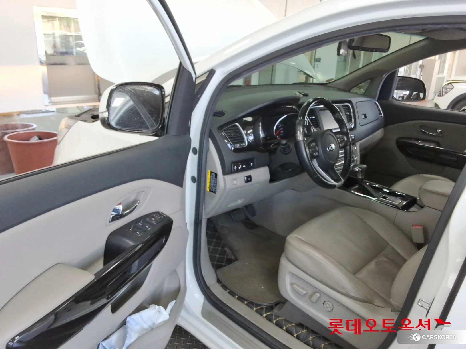 Kia Carnival id 4902436 из Кореи 27