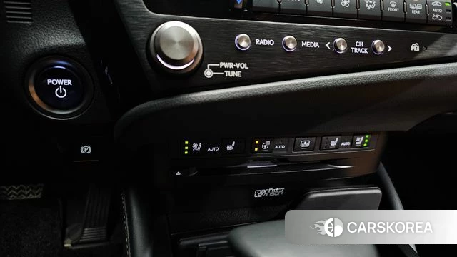 Lexus ES300h 7th generation id 4864005 из Кореи 27