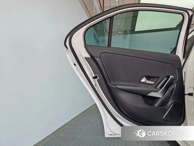 Mercedes-Benz Class A id 4314098 из Китая 27