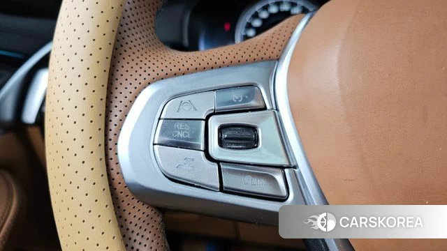 BMW 5 Series (G30) id 4502659 из Кореи 27