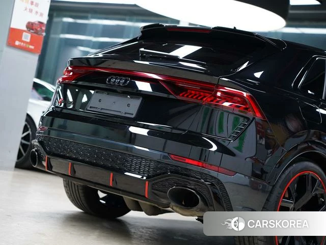 Audi RS Q8 id 4258550 из Китая 27
