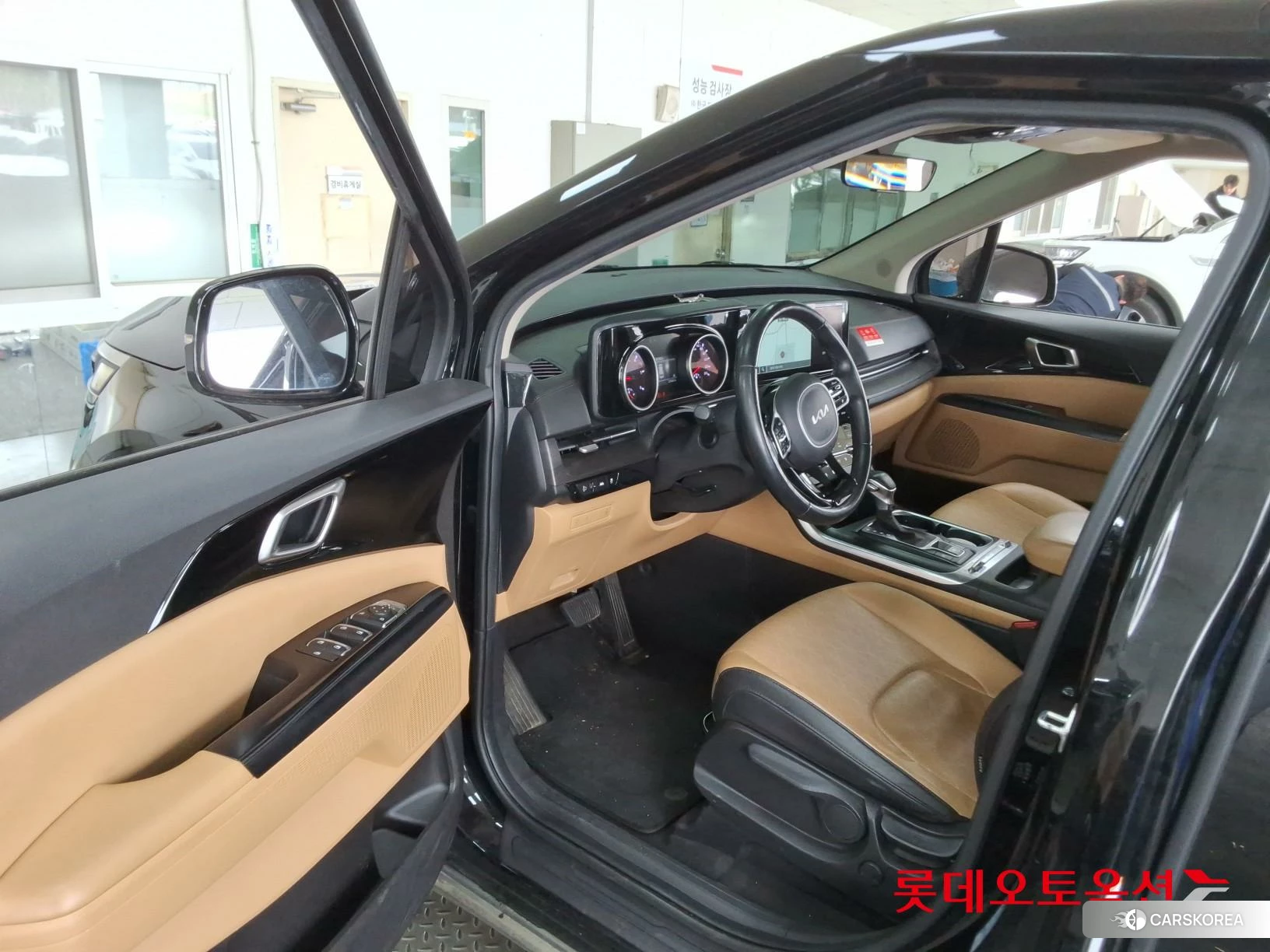 Kia Carnival id 3875683 из Кореи 27