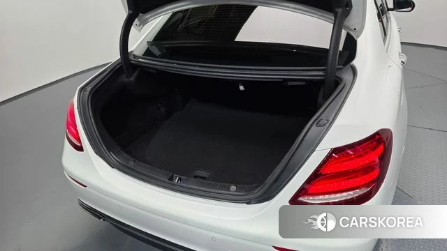 Mercedes-Benz E-Class W213 id 4595536 из Кореи 27