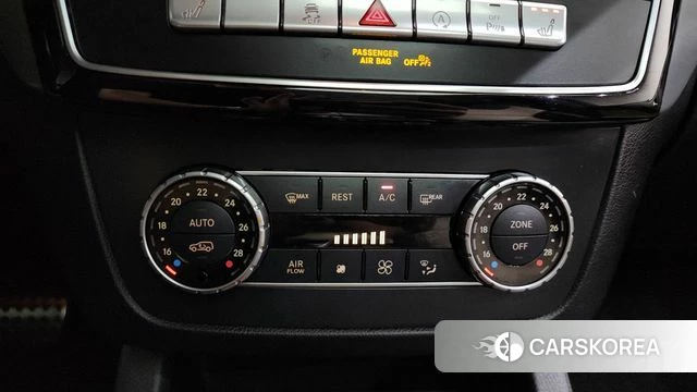 Mercedes-Benz GLE - Class W166 id 4318282 из Кореи 27