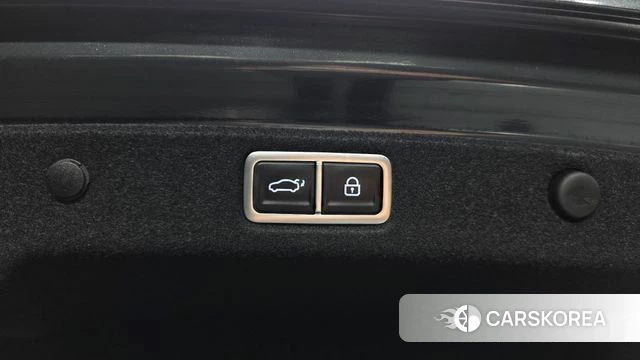 Hyundai Grandeur Hybrid (GN7) id 4549351 из Кореи 27