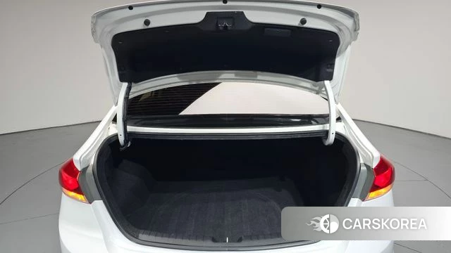 Hyundai Avante AD id 4873542 из Кореи 27