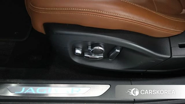 Jaguar I-PACE id 4562363 из Кореи 27