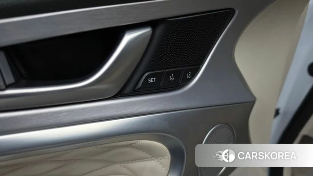 Genesis G70 id 4483386 из Кореи 27