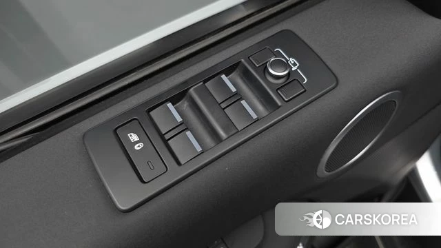 Land Rover Discovery 5 id 4508462 из Кореи 27