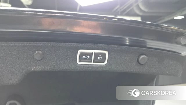 Hyundai Grandeur (GN7) id 4388553 из Кореи 27