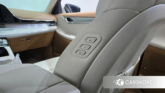 Hyundai The New Grandeur IG Hybrid id 4519738 из Кореи 27
