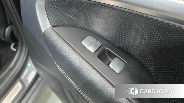 Genesis G70 id 4776049 из Кореи 27