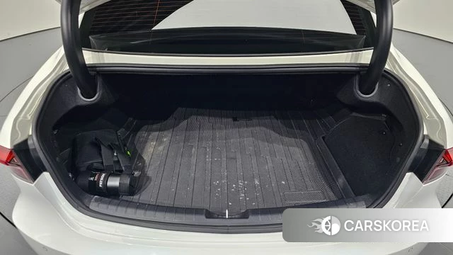 Hyundai The New Grandeur IG Hybrid id 4429560 из Кореи 27