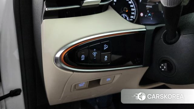 Genesis GV70 id 4186915 из Кореи 27