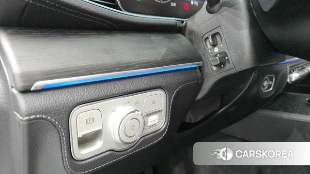 Mercedes-Benz GLE-Class W167 id 4554662 из Кореи 27