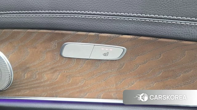 Mercedes-Benz E-Class W213 id 4594413 из Кореи 27