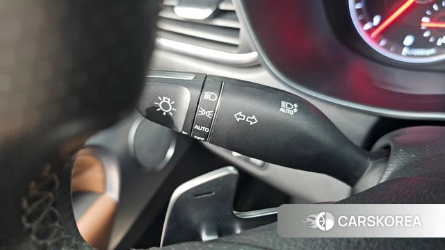 Genesis G70 id 4647792 из Кореи 27
