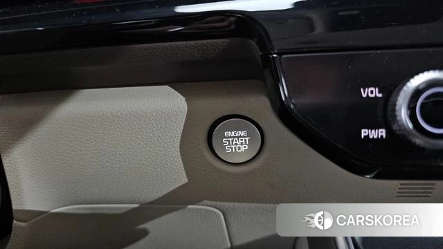 Kia The New Carnival 4th Generation id 4725015 из Кореи 27